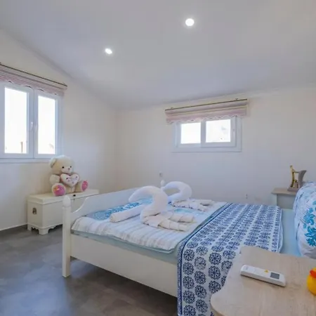 Secluded Luxurious With Pool In * Fethiye